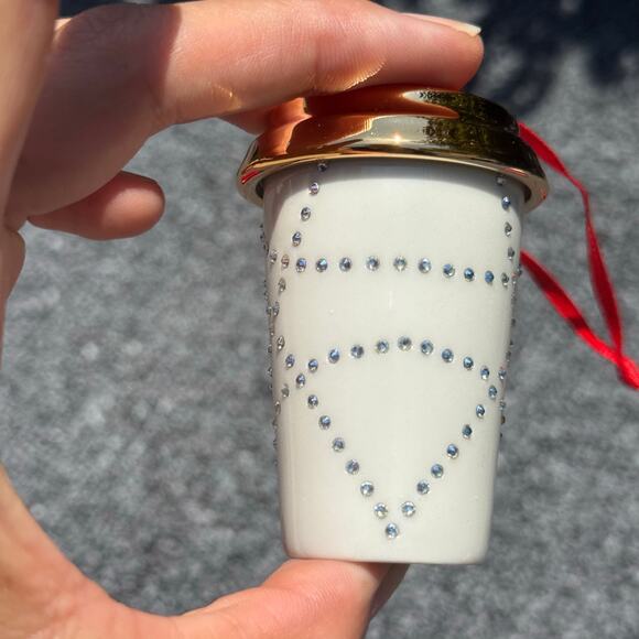 Starbucks Ornament 2016 white/ gold Cup with Swarovski Gems - Picture 3 of 7
